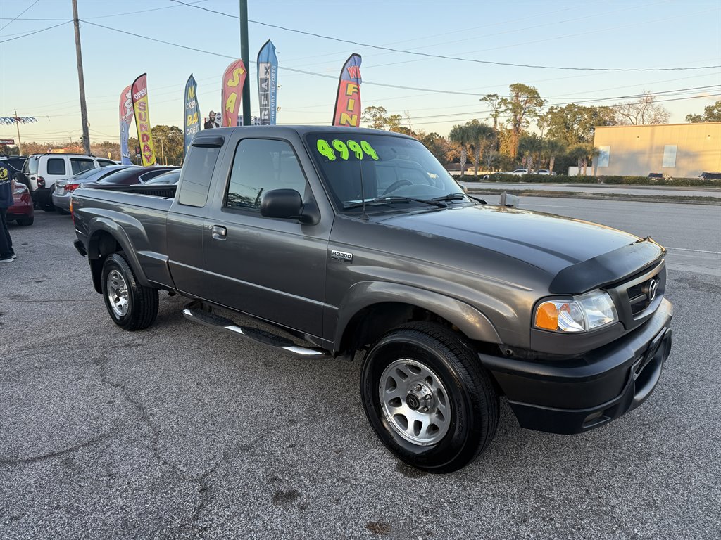 2005 Mazda B-Series DS's photo