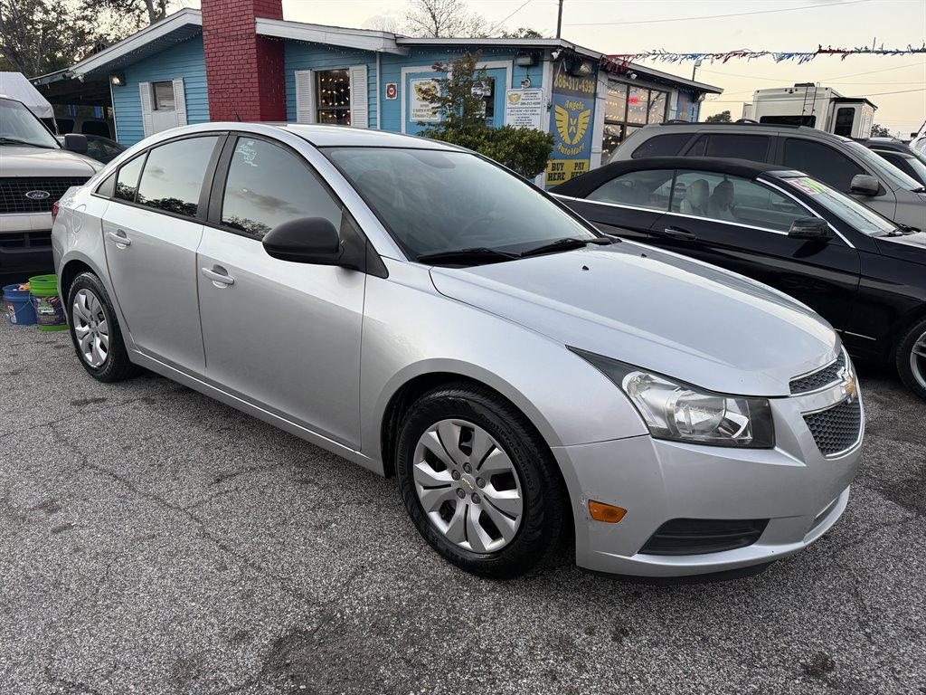 2013 Chevrolet Cruze LS