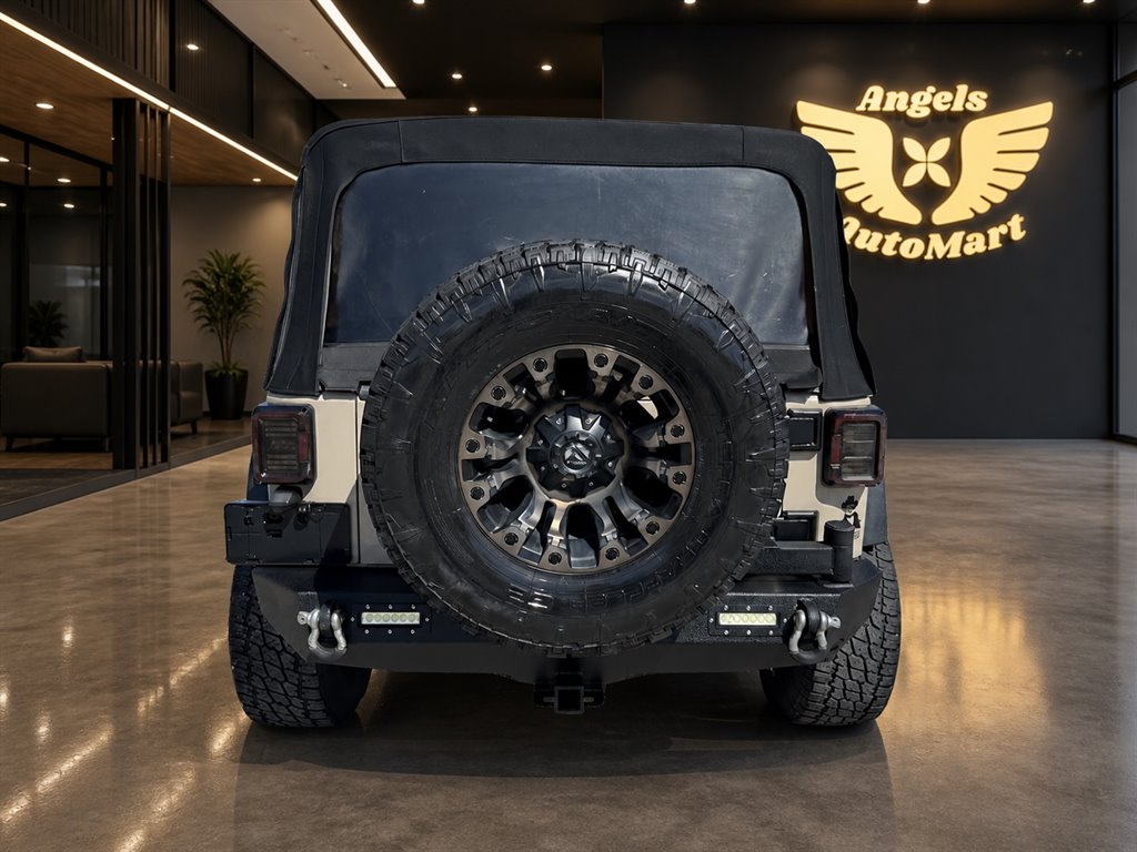 2016 Jeep Wrangler Unlimited Rubicon - Photo 8