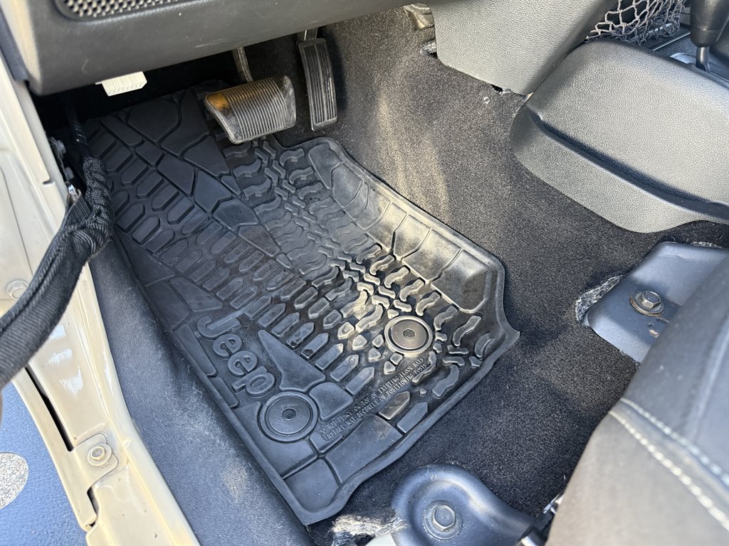 2016 Jeep Wrangler Unlimited Rubicon - Photo 21